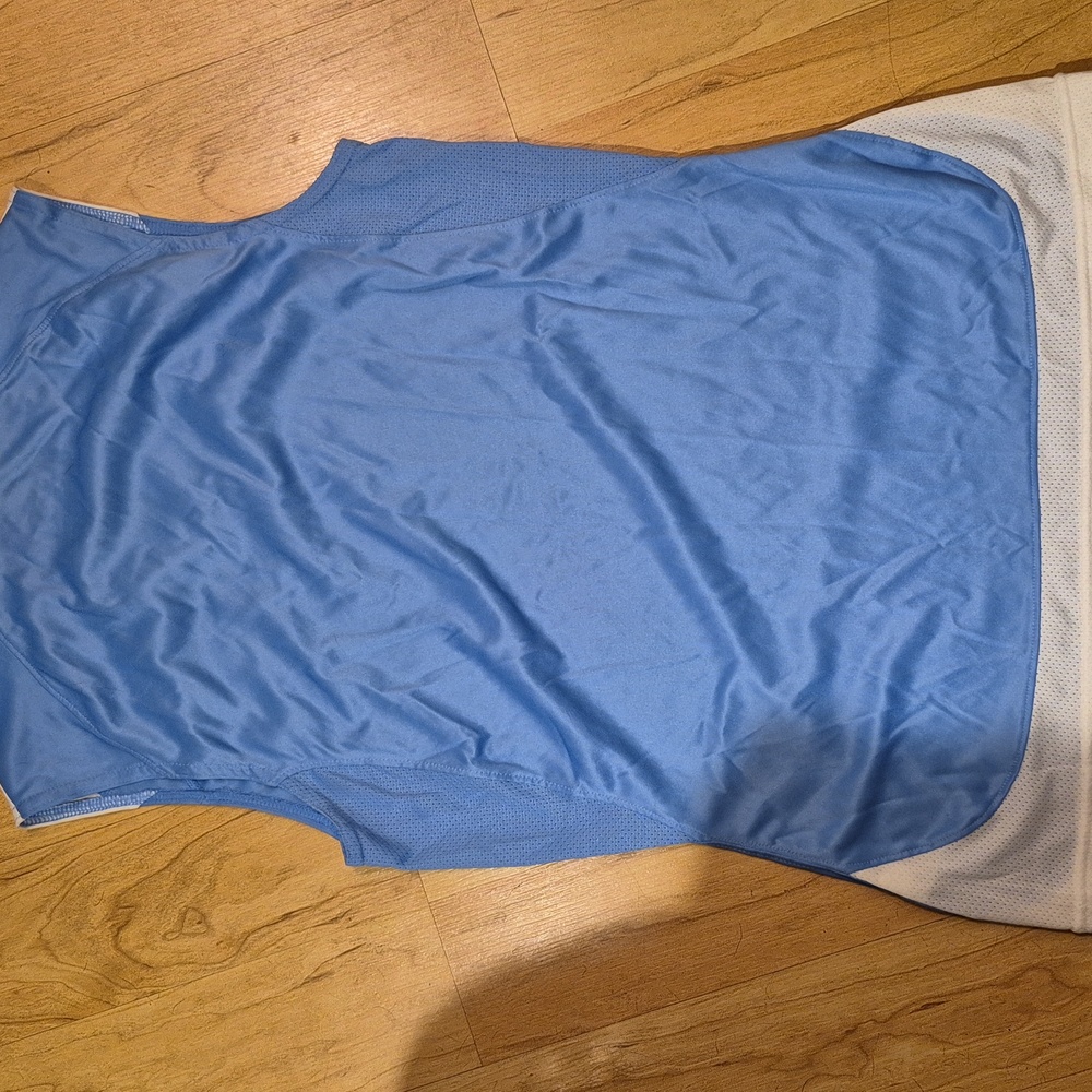 Nike Light Blue and White Sleeveless Athletic Tank - Picture 4 of 4
